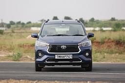 Toyota Rumion Front View