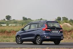 Toyota Rumion Rear View