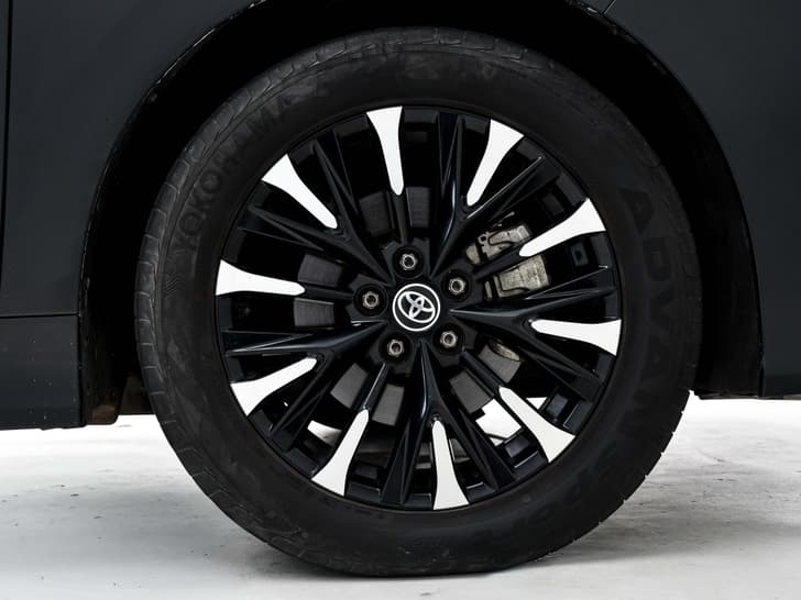 Toyota Vellfire Alloy Wheels True
