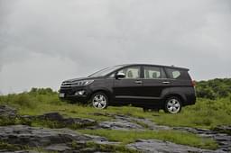 Toyota Innova Crysta Front Right Three Quarter