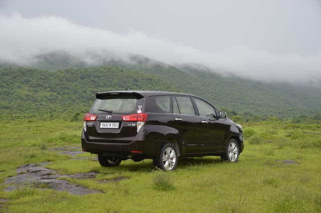 Rear View Image - 5465