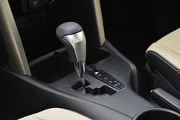 Toyota Innova Crysta Gear Box Cvt