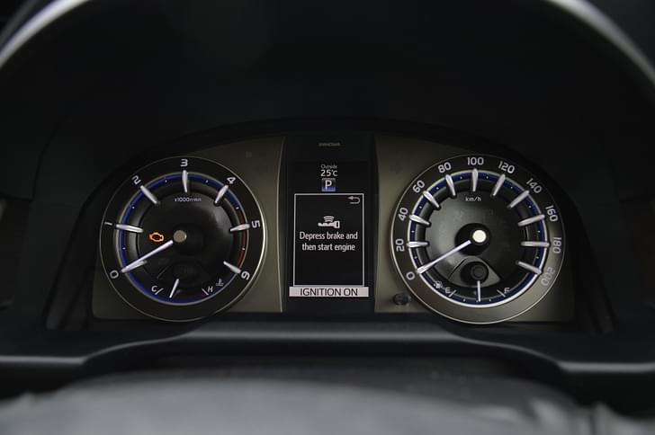Toyota Innova Crysta Dashboard