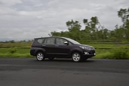 Toyota Innova Crysta Alloy Wheels