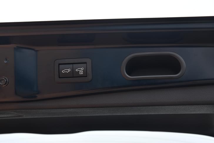 Toyota Innova Hycross Door Controls