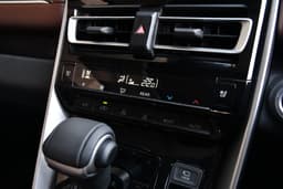 Toyota Innova Hycross Dashboard