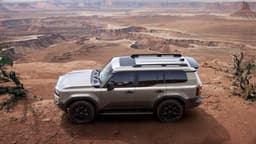 Toyota Land Cruiser Prado Front Right Three Quarter Toyota Land Cruiser Prado Front Right Three Quarter