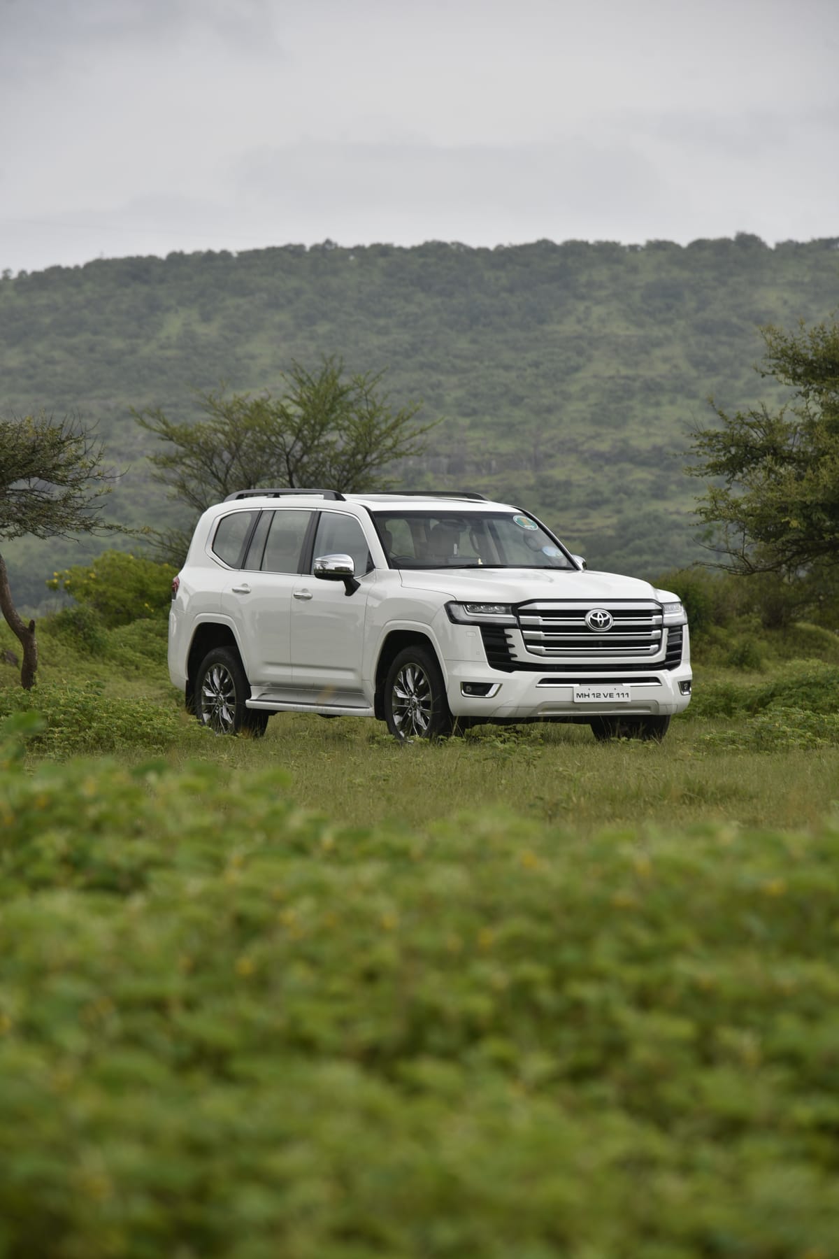 Toyota Land Cruiser LC 300 ZX On-Road Price – Features, Specs