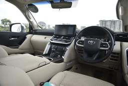 Toyota Land Cruiser Dashboard