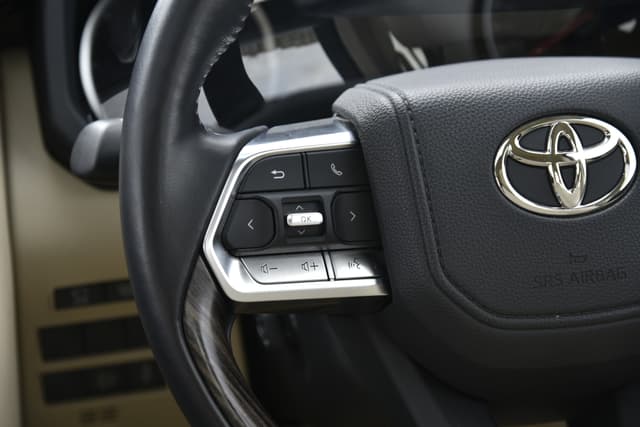 Steering Wheel Image - 12706