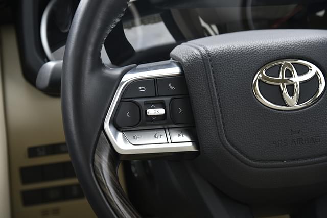Steering Wheel Image - 12706