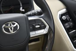Toyota Land Cruiser Steering Wheel