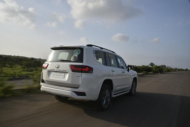 Rear View Image - 13009