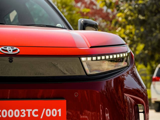 Front View Image - 32963