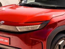 Toyota Urban Cruiser Ebella Headlight Toyota Urban Cruiser Ebella Headlight