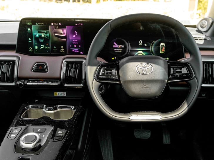 Toyota Urban Cruiser Ebella Dashboard