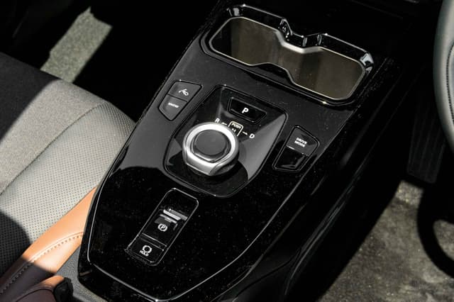 Console Storage Image - 32952