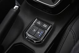 Toyota Urban Cruiser Hyryder Console Storage