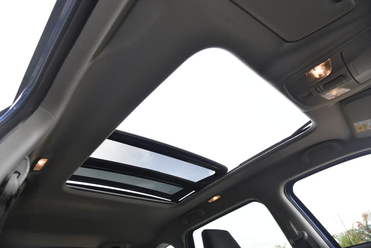 Toyota Urban Cruiser Hyryder Sunroof