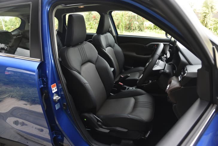Toyota Urban Cruiser Hyryder Front Row Seats