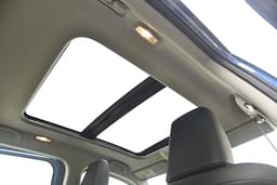 Toyota Urban Cruiser Hyryder Sunroof