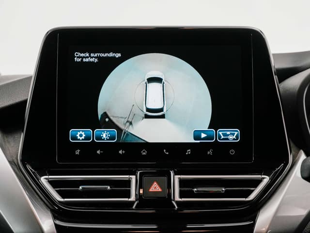 Infotainment System Image - 32541