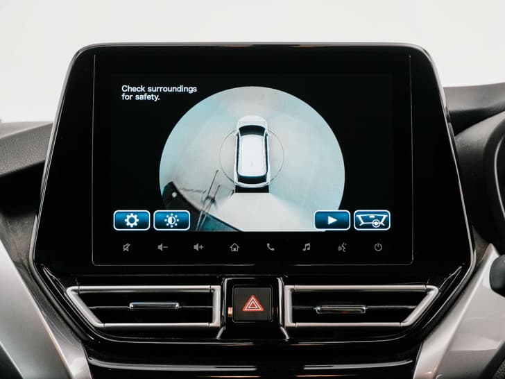 Toyota Urban Cruiser Taisor Infotainment System