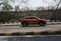 Toyota Urban Cruiser Taisor Front Right Three Quarter