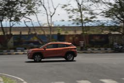 Toyota Urban Cruiser Taisor Front Right Three Quarter
