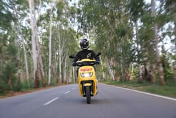 Vida Vx2 Front View