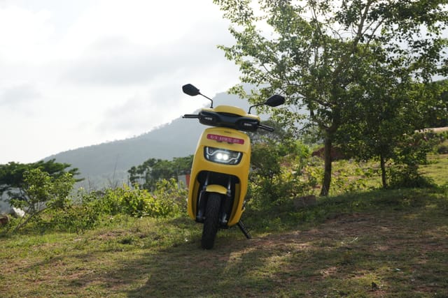 Front Right Three Quarter