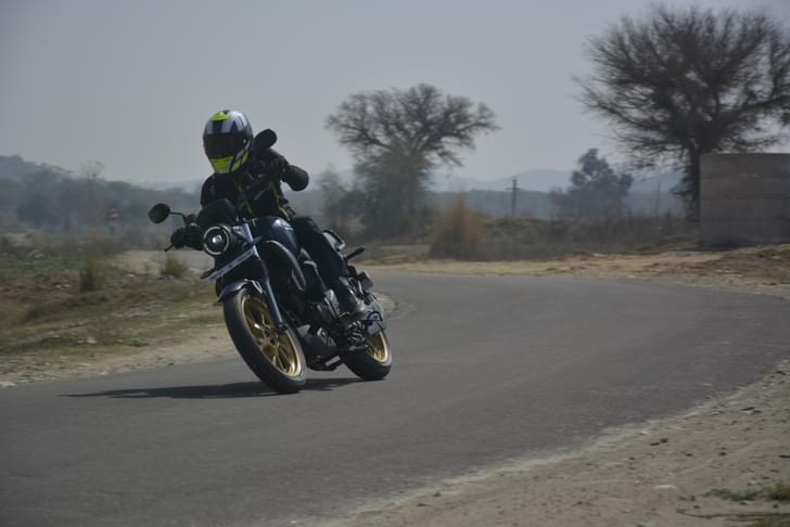 Yamaha Fz X Color Black