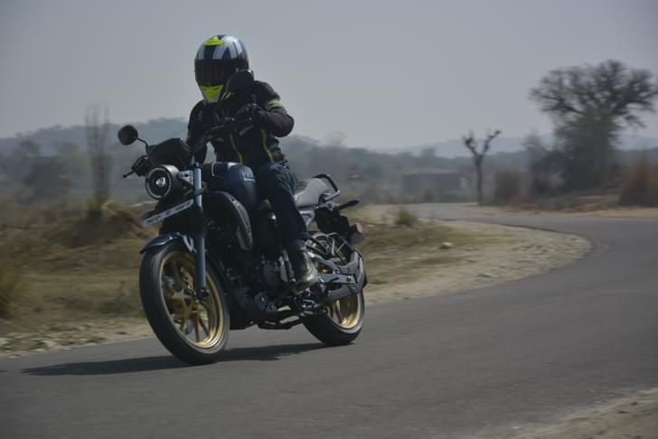 Yamaha Fz X Front Left Three Quarter