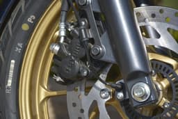 Yamaha FZ-X Color Gold