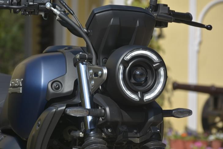 Yamaha Fz X Headlight