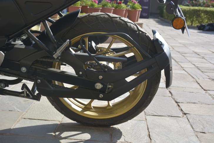 Yamaha Fz X Color Black