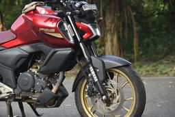 Yamaha Fzs Fi V4 Dlx Headlight