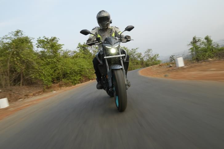 Yamaha Mt 03 Front Right Three Quarter