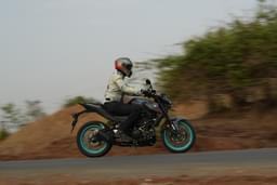 Yamaha Mt 03 Color Black