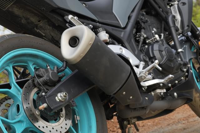 Rear View Image - 28216