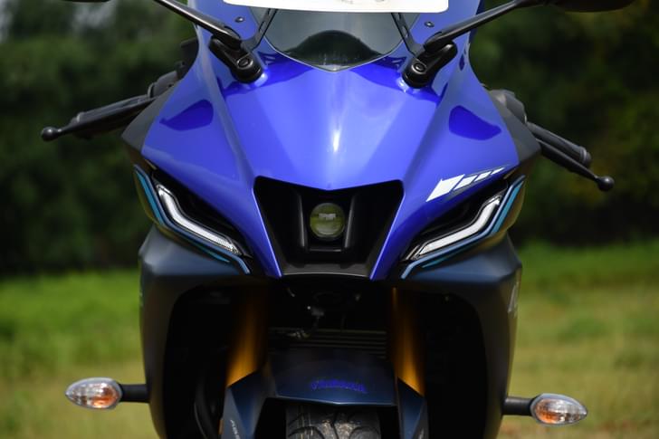 Yamaha Yzf R15 V4 Front View