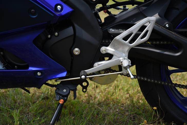 Yamaha Yzf R15 V4 Color Blue