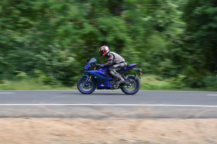 Yamaha Yzf R15 V4 Headlight