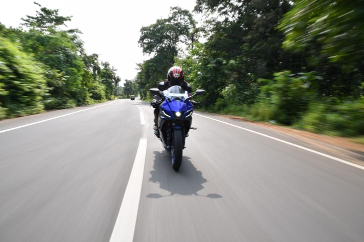 Yamaha Yzf R15 V4 Front View