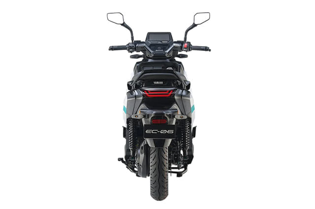 Rear View Image - 32680