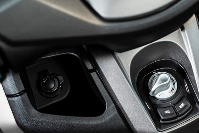Charging Ports Image - 37736