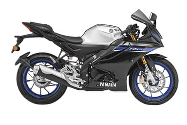 Yamaha R15M