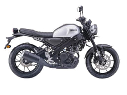 Yamaha Xsr 155 Front Right Three Quarter