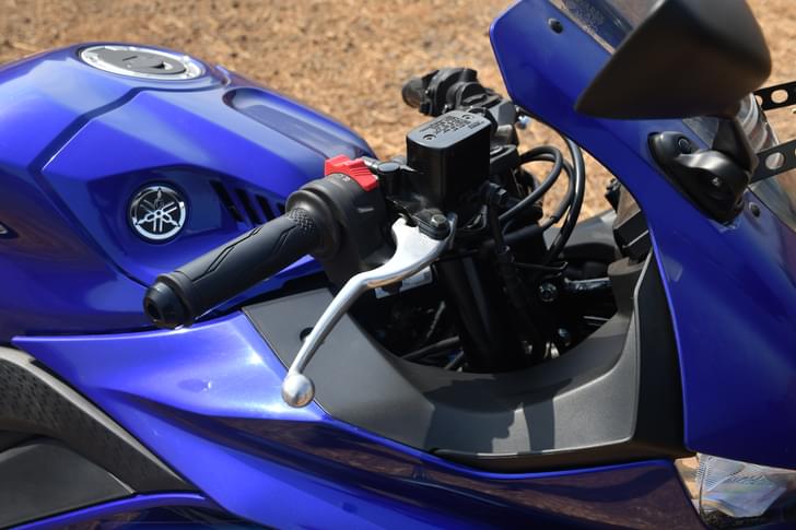 Yamaha Yzf R3 Closed Fuel Lid