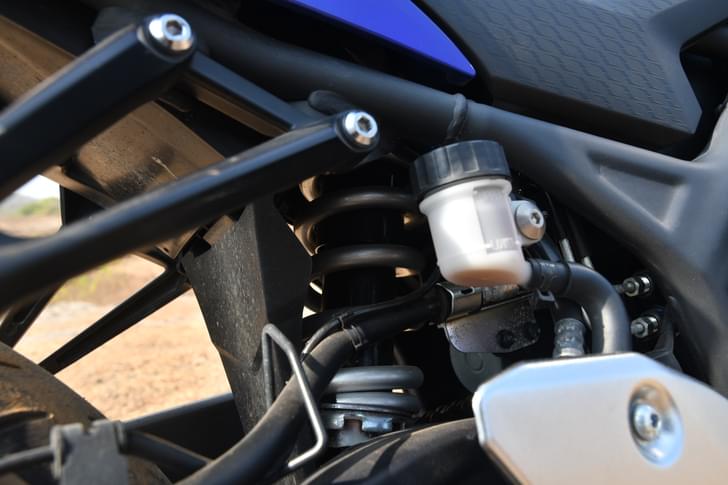 Yamaha Yzf R3 Color Black